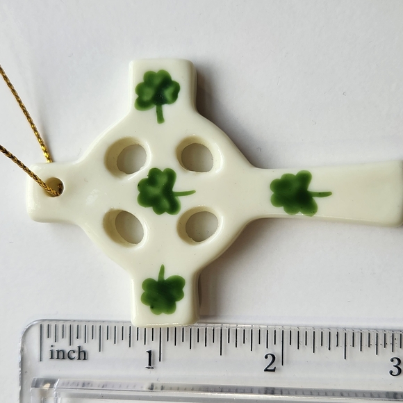 White and Green Ceramic Cross Ornament - Picture 4 of 4
